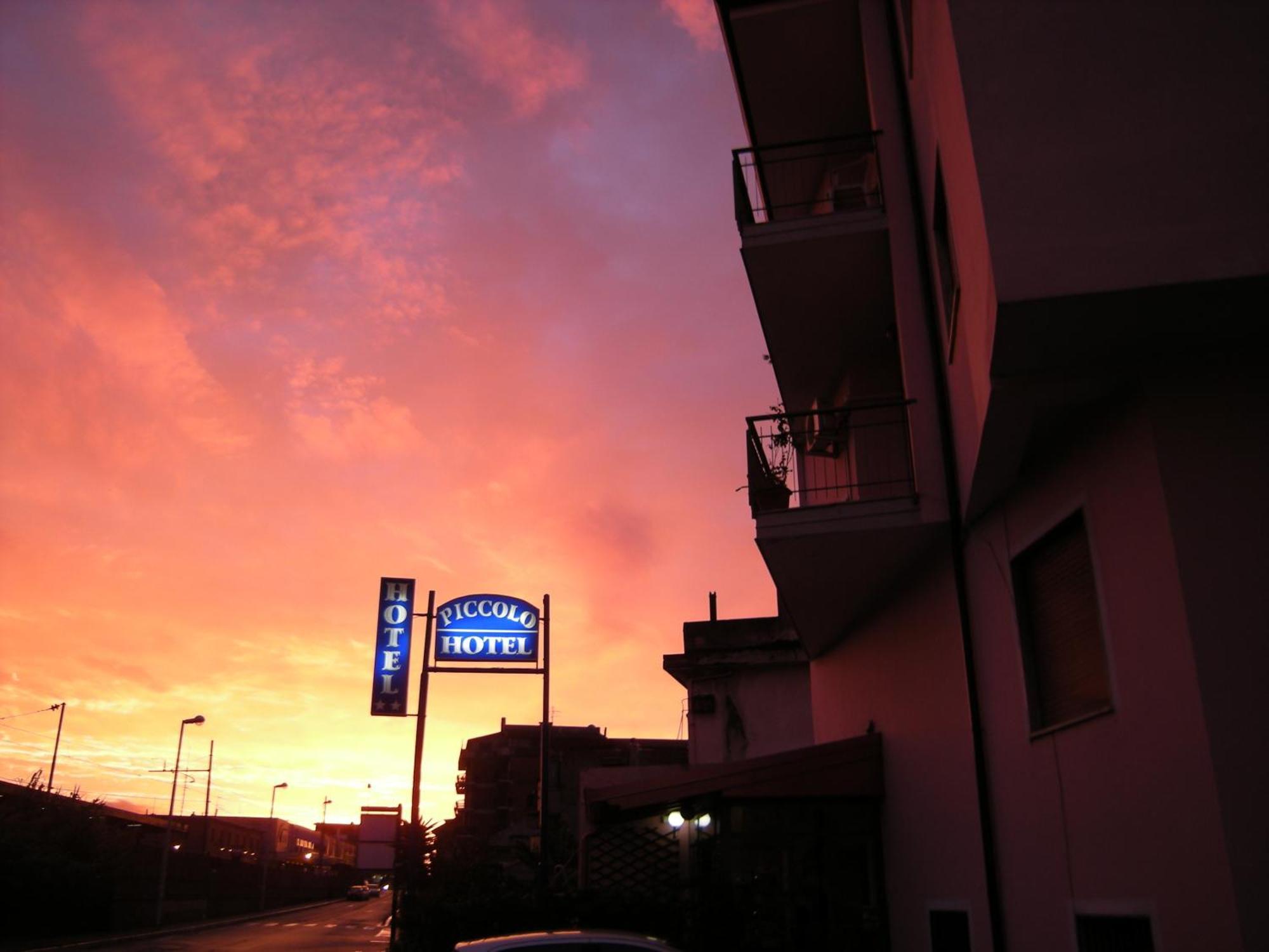 Piccolo Hotel Lamezia SantʼEufemia Lamezia Extérieur photo